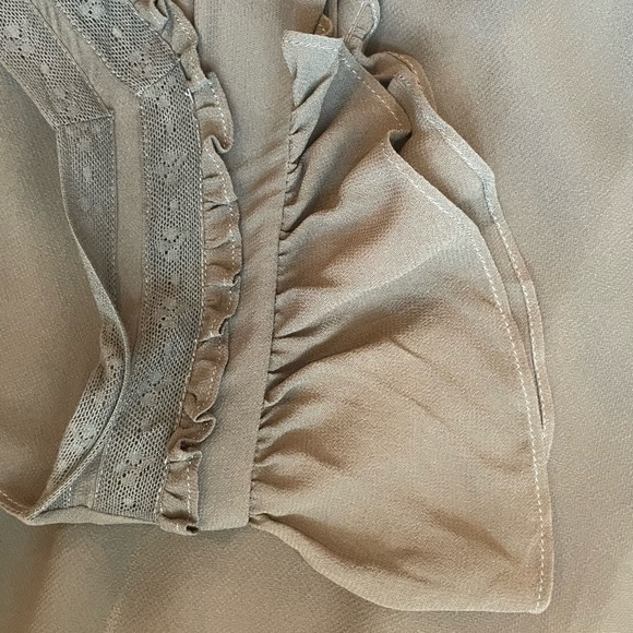 2022 spring Reformation Dress - Picture 6 of 9